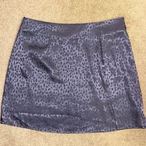 Forever 21 cheetah print satin skirt